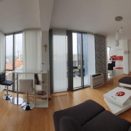 Penthouse Heart Of Slavonia **** Dakovo Exterior foto